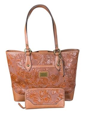 FRYE AND CO. Core Embossed Floral Tote and Wallet Set/Bundle